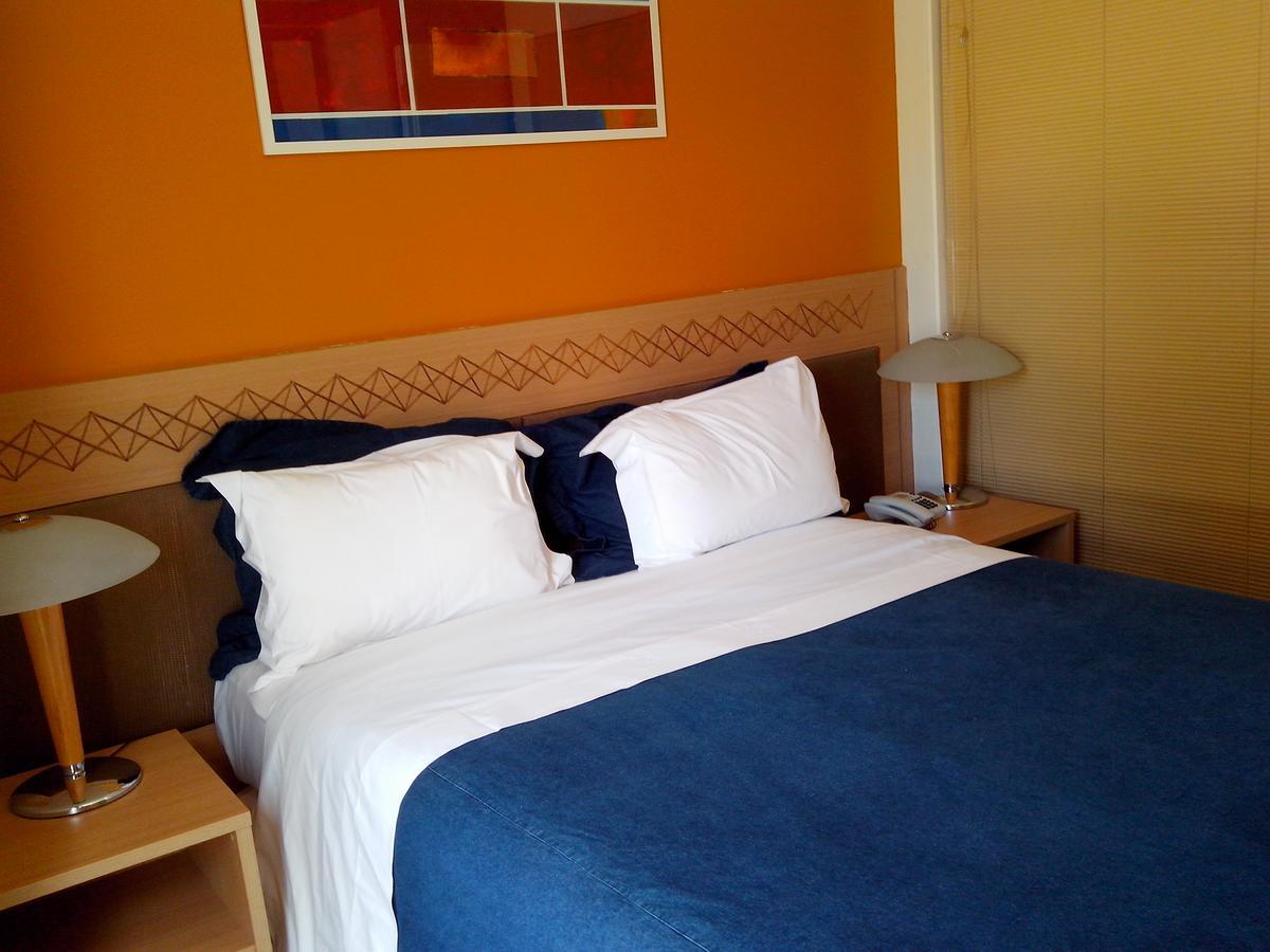 Flat No Hotel Mountain Village กาเนรา ภายนอก รูปภาพ