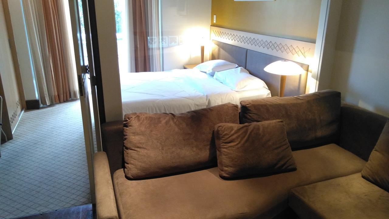 Flat No Hotel Mountain Village กาเนรา ภายนอก รูปภาพ