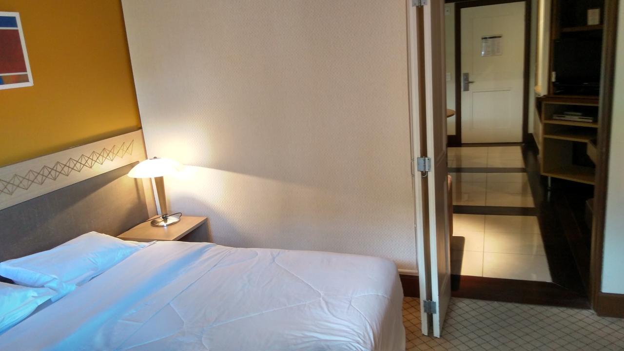Flat No Hotel Mountain Village กาเนรา ภายนอก รูปภาพ